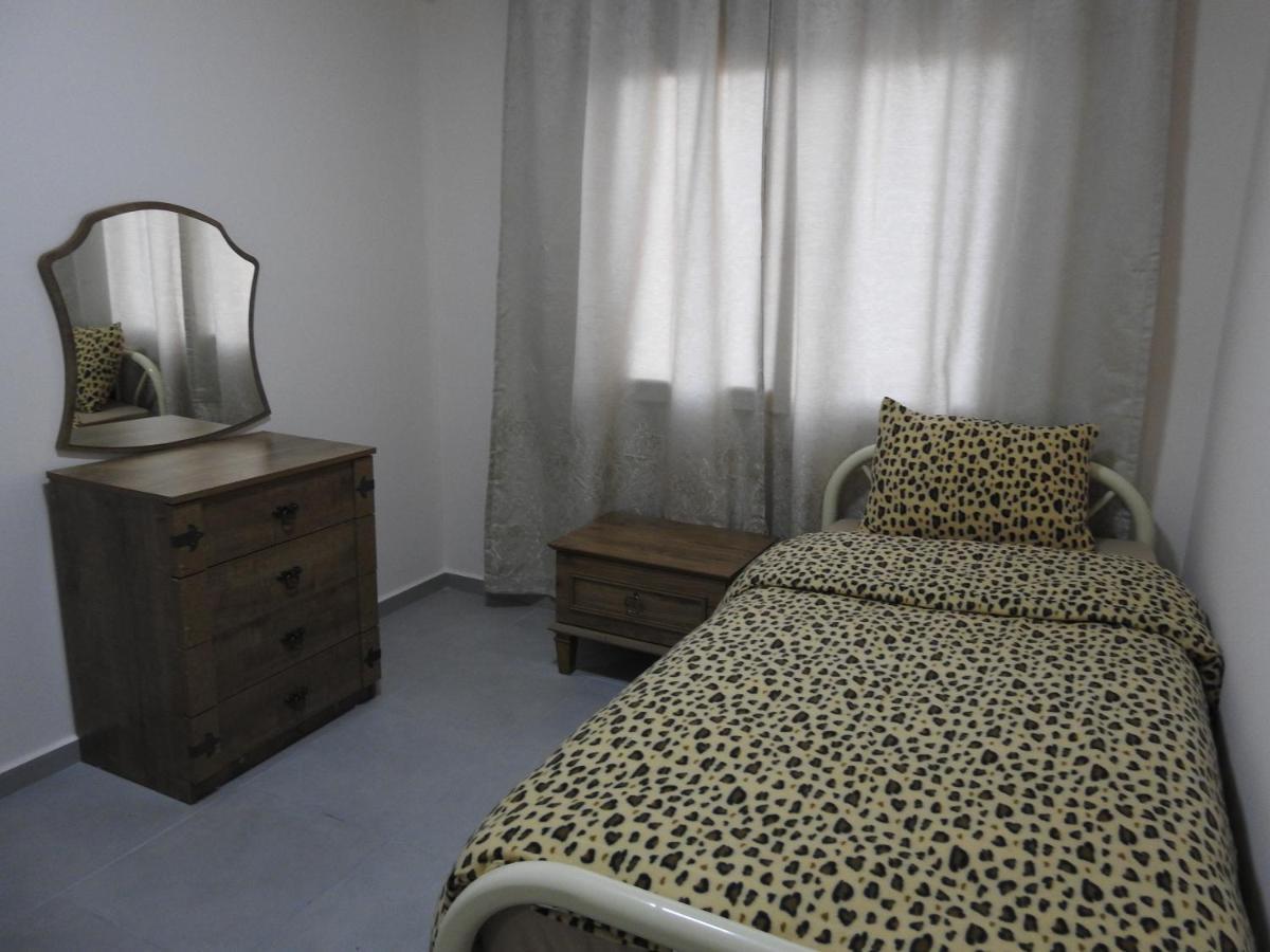Alp Apartment Famagusta  Bagian luar foto